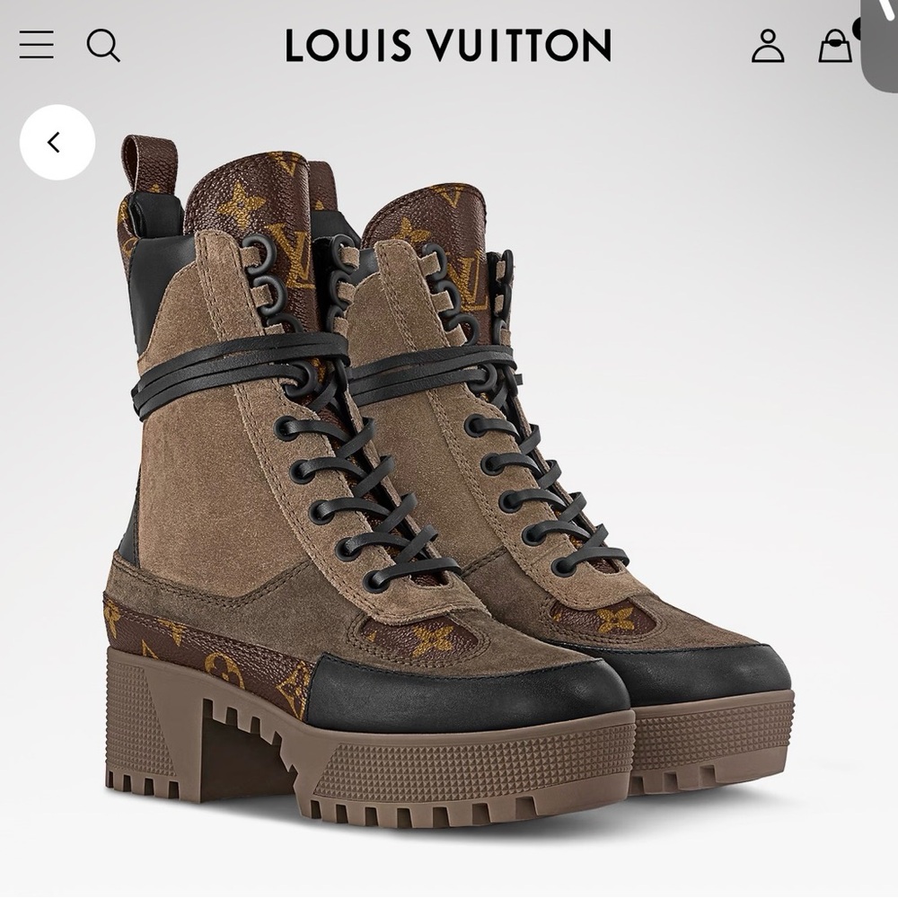 Laureate Platform Desert Boot - Picture 12 of 12